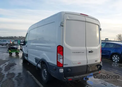 2017 Ford Transit-250 z USA, uszkodzony, nr VIN 1FTYR2CG1HKA36048